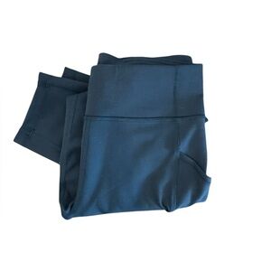 Lululemon Invigorate Crop size 8